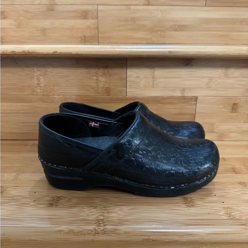 Dansko Sanita Black Clogs